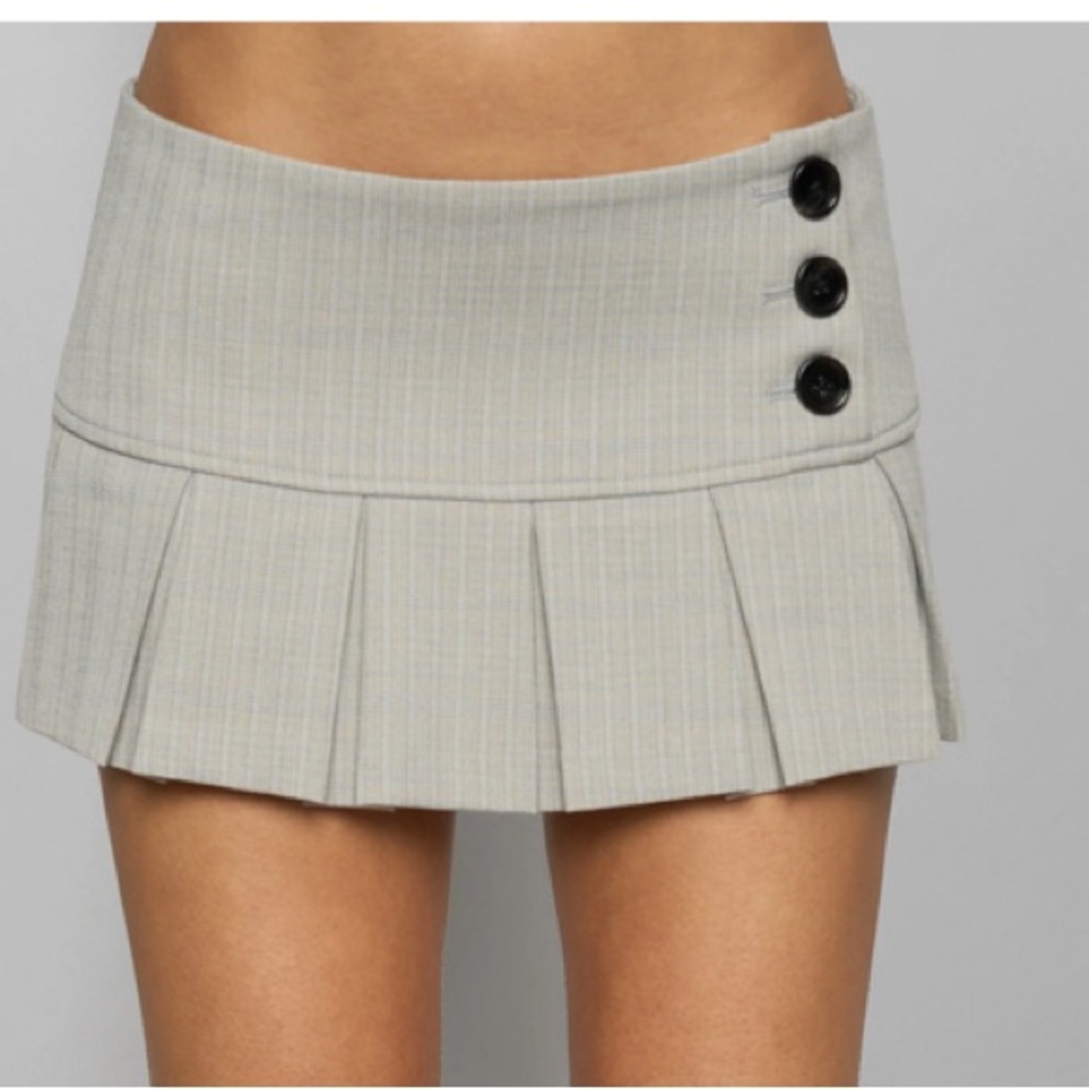 Guizio Pleated Micro Mini Skirt in Grey
